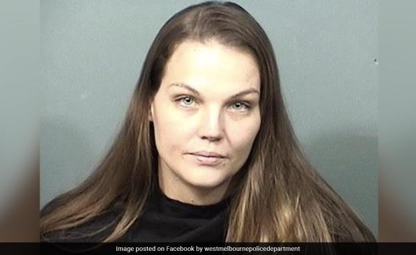 US Woman Leaves Children In Unlocked Car To Go Into Bar, Arrested